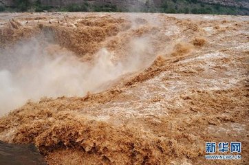 奉和郎中游仙岩四瀑布寄包秘监李吏部赵婺州中…十四韵