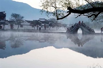 奉和幸韦嗣立山庄侍宴应制