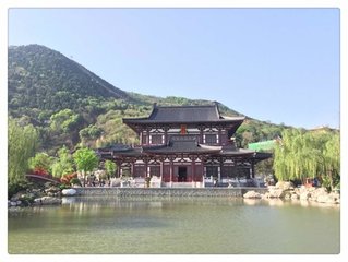 华清宫（天宝六载，改骊山温泉宫曰华清宫）