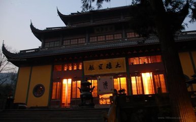 题灵隐寺皖公院