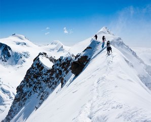 登山