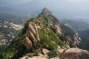 登泰山日观峰