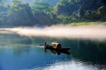 浪淘沙·楼下水潺湲