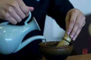 迪侄屡饷新茶二首