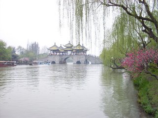 如梦令·叠嶂晓埋烟雨