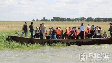 南乡子（自后圃晚步湖上）