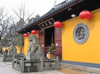 题龙华寺壁