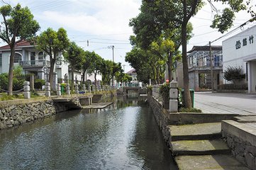 筋竹这新居僧居邠录寄寺中留题次孙温叟所用