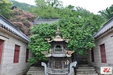 岳祠