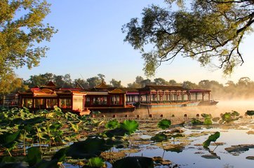 同苏不疑避暑法惠寺